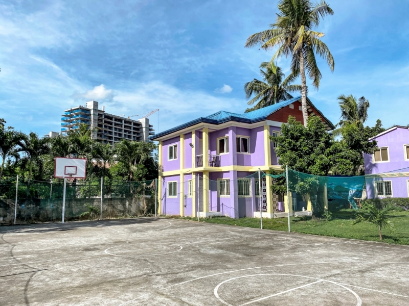 フィリピン留学 Cebu21 - CG Banilad-Basketball Court-3